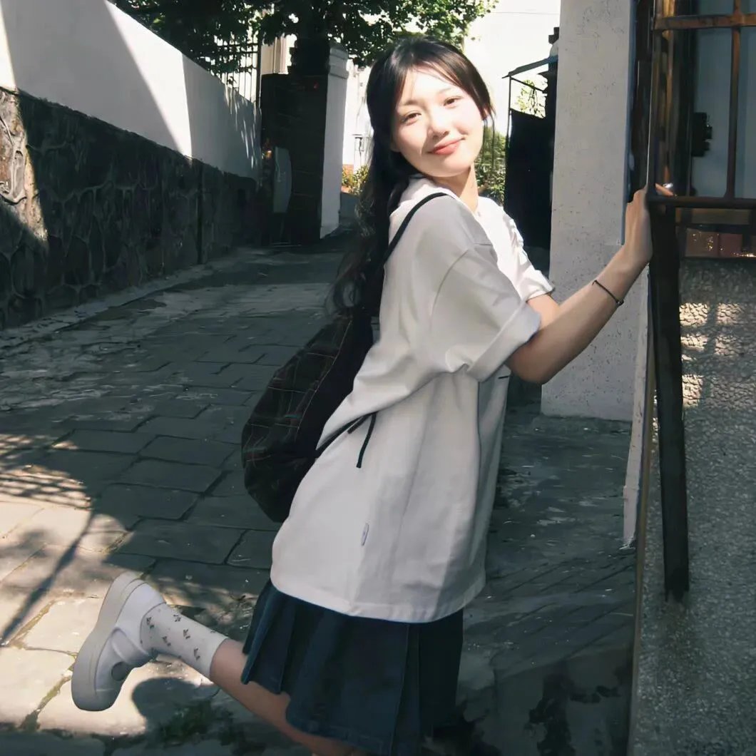 夏绿蒂的网